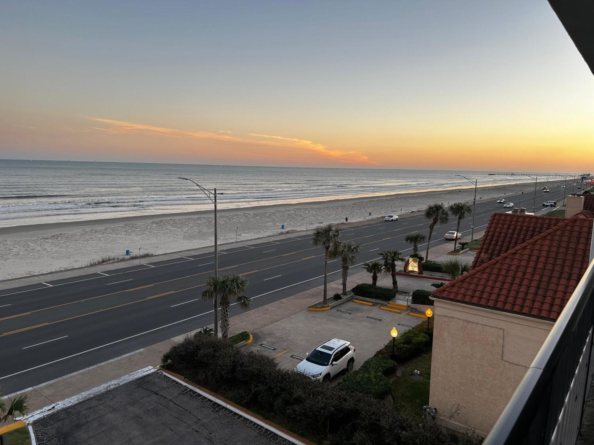 Amazing And Spectacular Ocean And Beach Views In Galveston Bagian luar foto