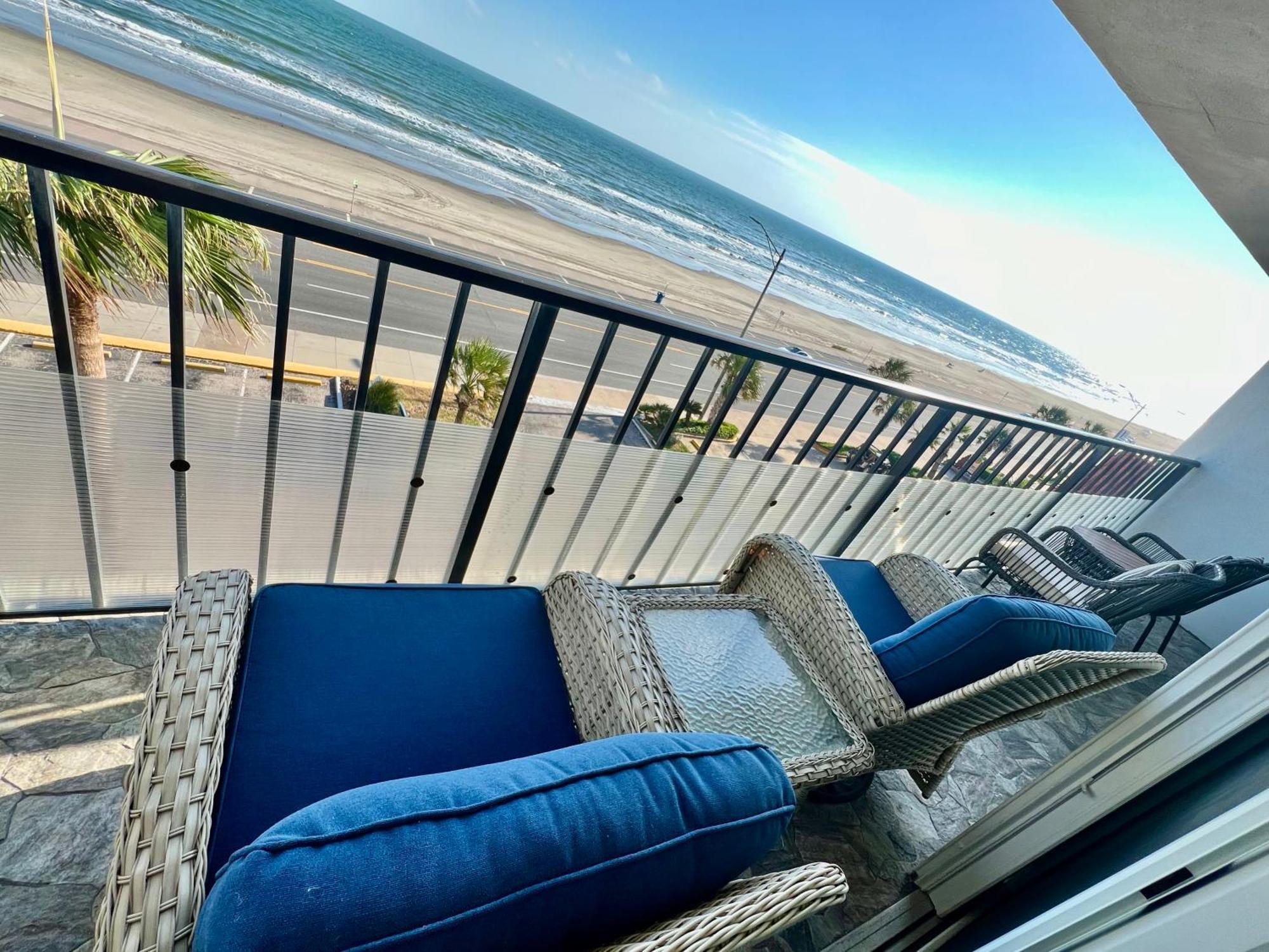 Amazing And Spectacular Ocean And Beach Views In Galveston Bagian luar foto